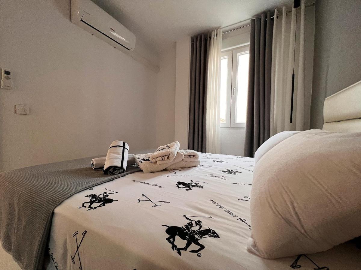 Holiday Suite Virgin De La Paloma Torrevieja Exterior photo