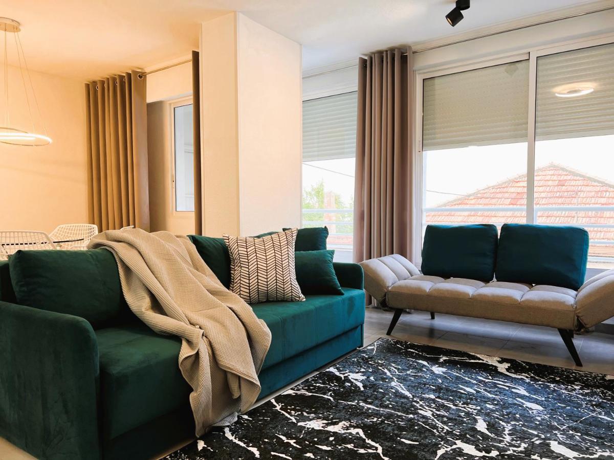 Holiday Suite Virgin De La Paloma Torrevieja Exterior photo
