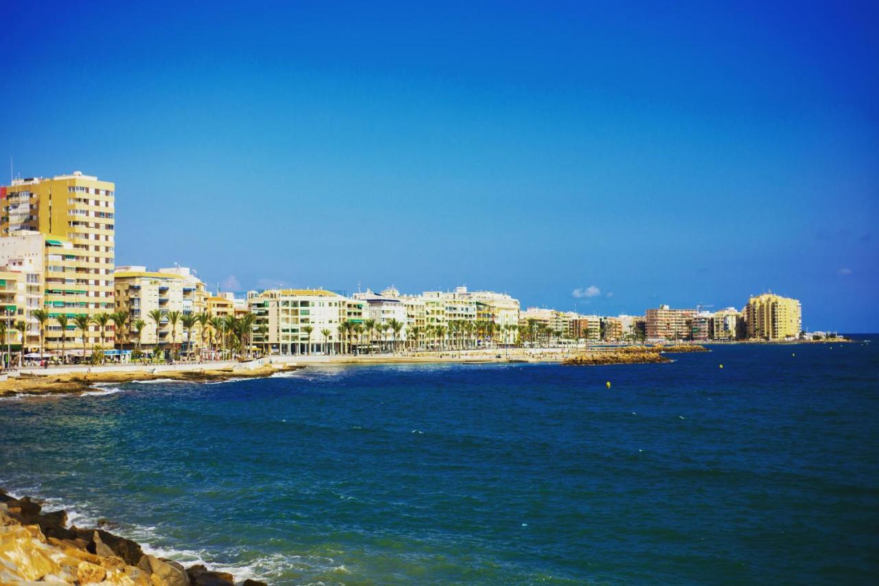 Holiday Suite Virgin De La Paloma Torrevieja Exterior photo